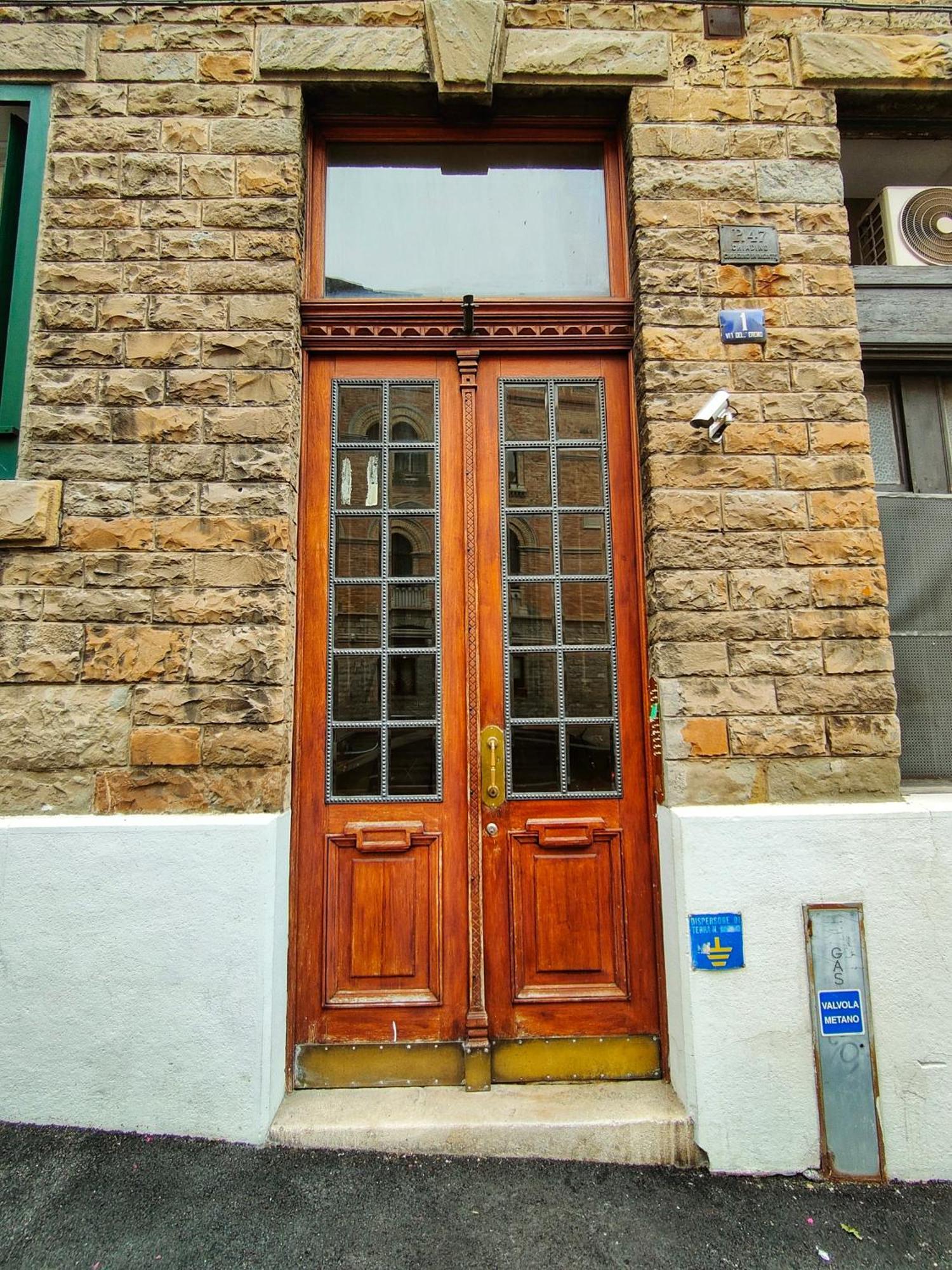 Studio Flat Tiffany Trieste Exterior photo